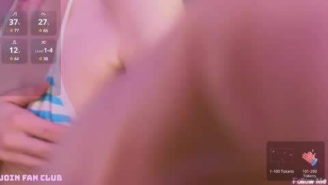 Snapshot of evangel1ne chatting on January 2025 11:44:02 AM evangel1ne online show from January 2025 11:44:02 AM