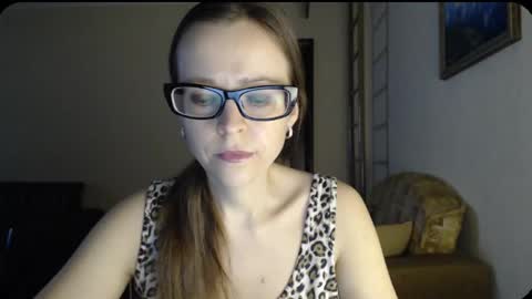 Snapshot of evangeline06 chatting on February 2025 08:32:02 AM YourMistress online show from February 2025 08:32:02 AM