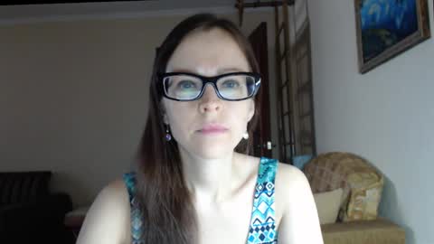 Snapshot of evangeline06 chatting on March 2026 08:53:01 AM YourMistress online show from March 2026 08:53:01 AM