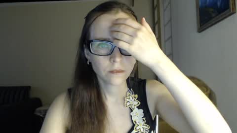 Snapshot of evangeline06 chatting on April 2026 08:59:02 AM YourMistress online show from April 2026 08:59:02 AM