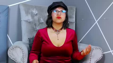 Miss Evangeline    online show from March 2025 03:32:01 AM