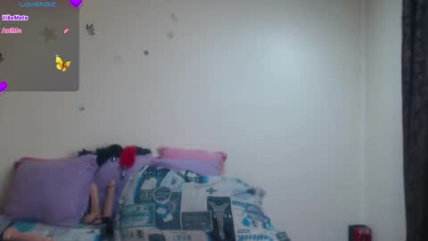Snapshot of evangeline_lover chatting on May 2026 01:52:02 PM evangeline_lover online show from May 2026 01:52:02 PM