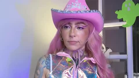 Snapshot of evangelyne1 chatting on October 2025 04:41:01 PM Evangelyne online show from October 2025 04:41:01 PM