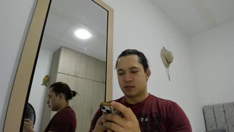 Snapshot of evans_king chatting on March 2026 12:05:03 PM Evan online show from March 2026 12:05:03 PM