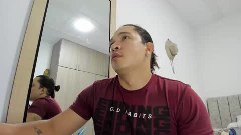 Snapshot of evans_king chatting on April 2026 08:39:01 PM Evan online show from April 2026 08:39:01 PM