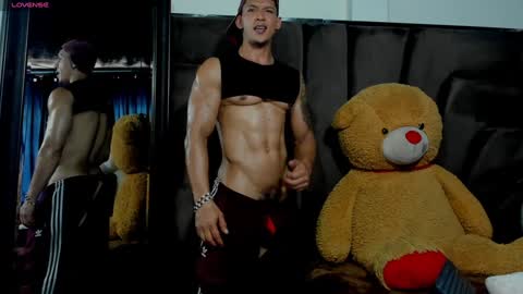 Snapshot of evansstorm01 chatting on December 2024 04:46:02 PM online show from December 2024 04:46:02 PM