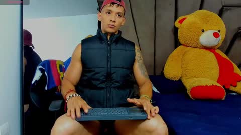 Snapshot of evansstorm01 chatting on March 2025 12:48:01 PM online show from March 2025 12:48:01 PM