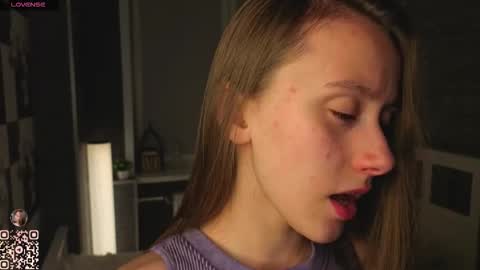 Eva online show from October 2025 07:15:01 PM