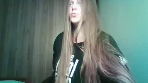 Snapshot of evasapples2026 chatting on February 2026 06:46:01 PM evasapples2026 online show from February 2026 06:46:01 PM