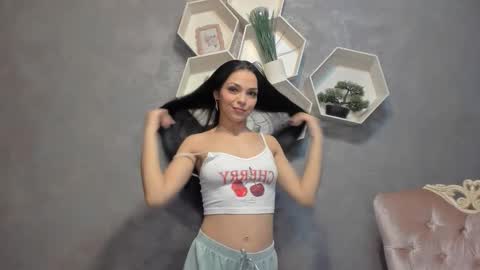 Snapshot of evashy99 chatting on February 2026 08:47:01 PM evashy99 online show from February 2026 08:47:01 PM