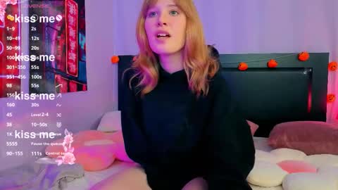 Snapshot of evastevs chatting on November 2025 09:14:01 PM Eva online show from November 2025 09:14:01 PM