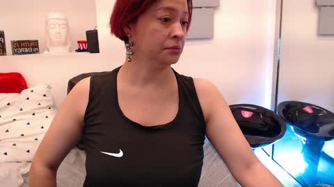 Eva Twiss online show from May 2026 12:25:02 PM