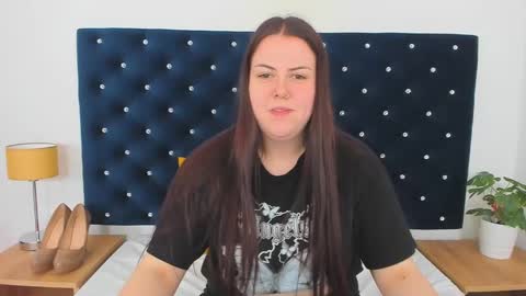 Snapshot of evawetdream chatting on February 2025 09:04:02 AM Eva online show from February 2025 09:04:02 AM