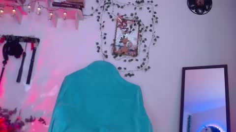 Snapshot of eve_blue77 chatting on September 2025 12:36:02 AM Eve Blue friends. IG eve blue77 TW EveBlue 1 OF eveblue7 online show from September 2025 12:36:02 AM