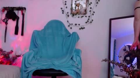 Snapshot of eve_blue77 chatting on October 2025 02:08:01 AM Eve Blue friends. IG eve blue77 TW EveBlue 1 OF eveblue7 online show from October 2025 02:08:01 AM