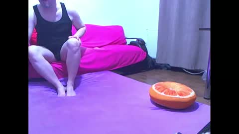 Snapshot of eveandmax chatting on January 2025 11:29:01 PM EVEANDMAX online show from January 2025 11:29:01 PM