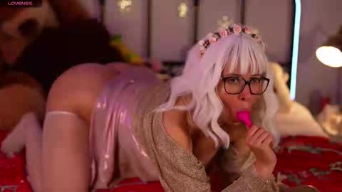 Snapshot of evechuuuus chatting on September 2025 06:41:02 PM Evechuuu online show from September 2025 06:41:02 PM