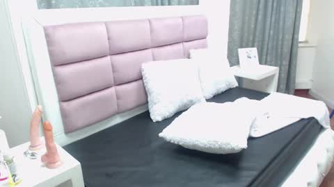 Snapshot of evee_s chatting on September 2025 09:29:02 PM eve online show from September 2025 09:29:02 PM