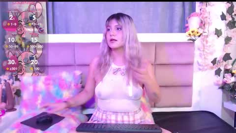 Snapshot of evee_s chatting on March 2026 04:25:02 AM eve online show from March 2026 04:25:02 AM