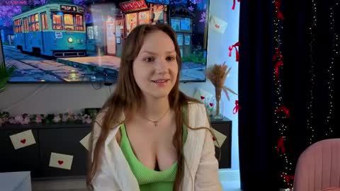 evegreenlee online show from May 2026 06:18:01 AM