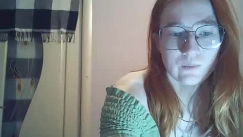 Evelina online show from February 2026 04:11:02 PM