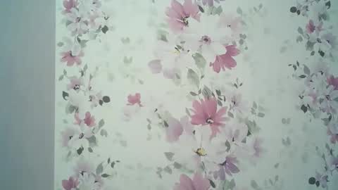 Snapshot of eveliina_shy chatting on March 2026 05:01:02 PM Evelina online show from March 2026 05:01:02 PM