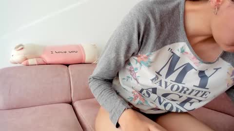 Snapshot of evelin_gh1 chatting on December 2024 08:43:02 PM Evelin online show from December 2024 08:43:02 PM