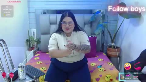 Snapshot of evelin_zaens chatting on April 2026 04:49:02 AM evelin zaens online show from April 2026 04:49:02 AM