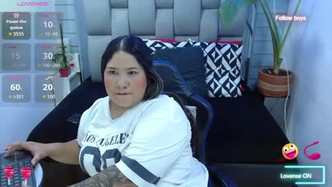 Snapshot of evelin_zaens chatting on May 2026 04:17:02 AM evelin zaens online show from May 2026 04:17:02 AM