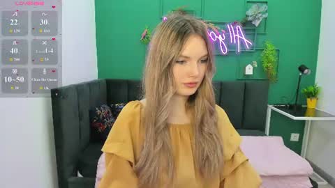 Snapshot of evelineamore chatting on June 2026 08:50:01 AM Eveline online show from June 2026 08:50:01 AM