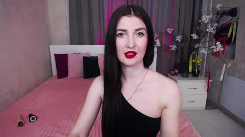 Evelin online show from May 2026 07:47:01 AM