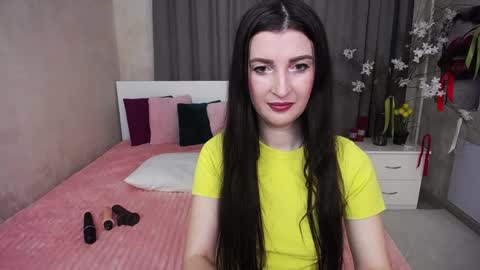 Evelin online show from May 2026 05:35:01 AM
