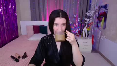 Evelin online show from July 2026 05:22:02 AM