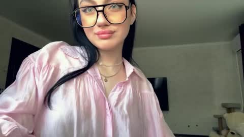 Sofia online show from February 2026 05:58:01 AM