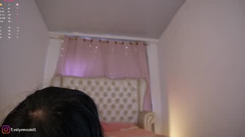 evelyn evelyn online show from July 2026 06:12:01 PM