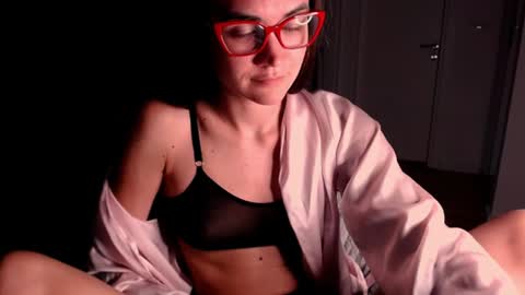 Evelyn online show from June 2026 06:56:01 PM