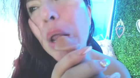 Juliana online show from March 2025 01:39:01 AM