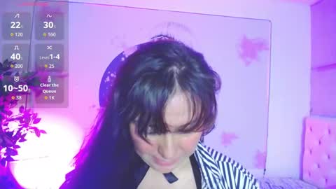 Juliana online show from September 2025 06:35:02 PM