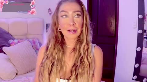 EvelynaGrey online show from January 2026 12:05:01 AM