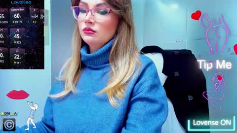 evelyne_rose online show from October 2025 05:44:02 AM
