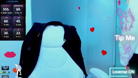 evelyne_rose online show from November 2025 06:23:01 AM