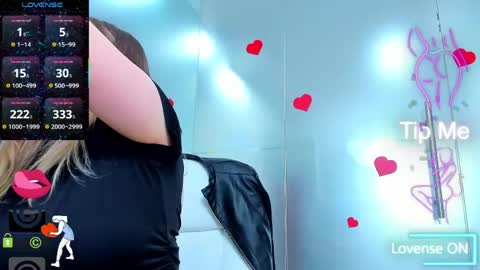 evelyne_rose online show from June 2026 05:09:02 AM