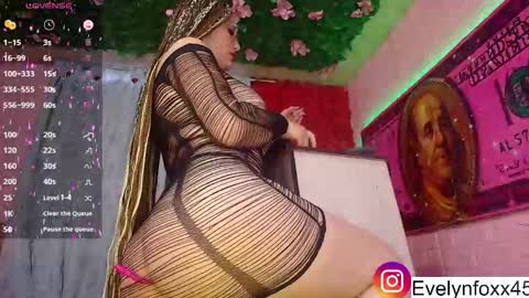 evelyn Foxx new account online show from October 2025 10:15:01 PM