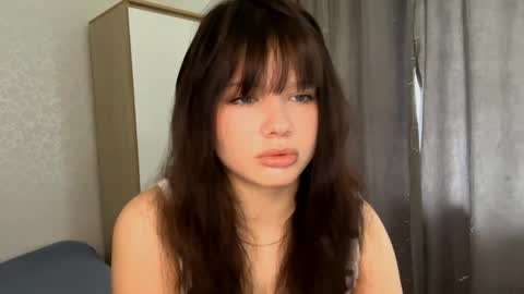 Evelyn Velvet online show from June 2026 08:42:02 AM