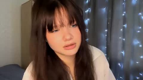 Evelyn Velvet online show from June 2026 08:46:02 AM