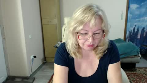 BarbaraBlondy online show from February 2025 10:02:02 PM