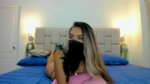 even_scoty online show from November 2025 02:44:01 AM