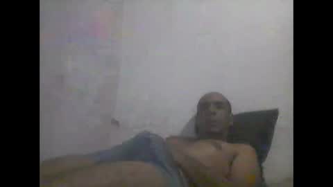 everaldosantos online show from December 2024 12:03:02 AM