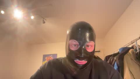 Snapshot of everevan chatting on May 2026 06:54:02 AM EverLatex online show from May 2026 06:54:02 AM