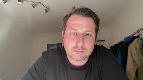 Snapshot of everevan chatting on May 2026 08:10:02 AM EverLatex online show from May 2026 08:10:02 AM